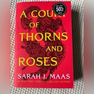 A Court of Thorns and Roses Book